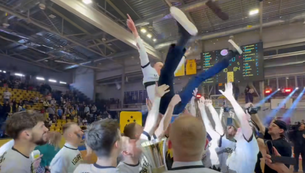 Valmieros ekipa tapo Latvijos taurės čempionais, D. Stenionis - finalo MVP