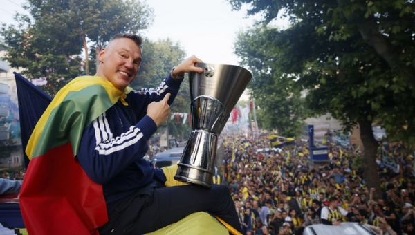Š. Jasikevičiui bus nelengva: „Fenerbahče“ iškėlė ambicingą tikslą