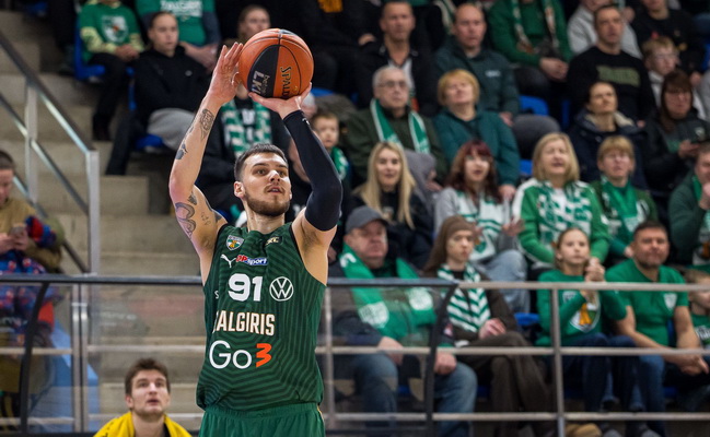 „Žalgirio“ ekipa dar kartą įveikė Jonavos komandą