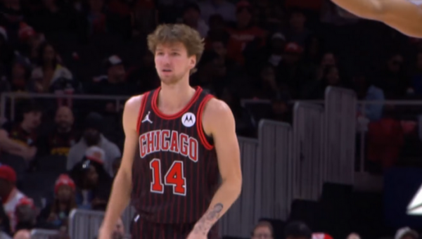 M. Buzelis surinko dvigubą dublį, bet „Bulls“ nusileido „Clippers“ 