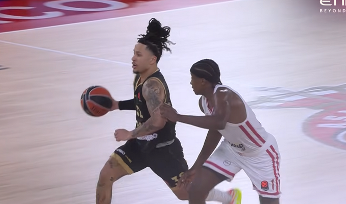 Pergalingas M. Strazelio metimas - gražiausias Eurolygos turo epizodas (VIDEO)