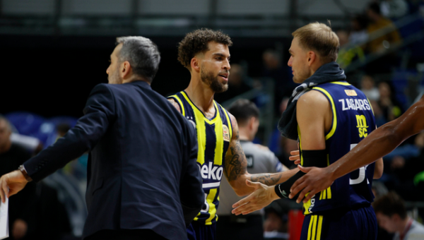 „Fenerbahče“ atsisveikino su gynėju