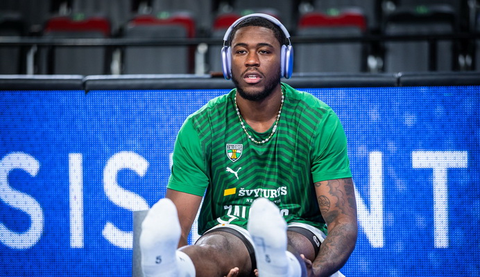 M. Wrightas keliasi į „Barceloną“: aišku, kodėl taip pasielgė