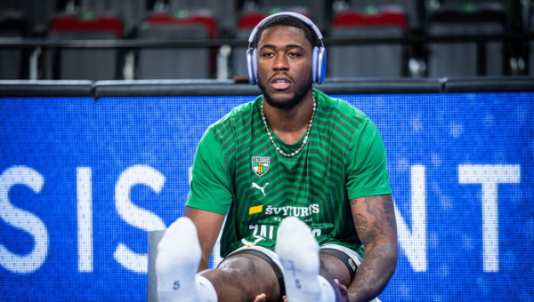 M. Wrightas keliasi į „Barceloną“: aišku, kodėl taip pasielgė