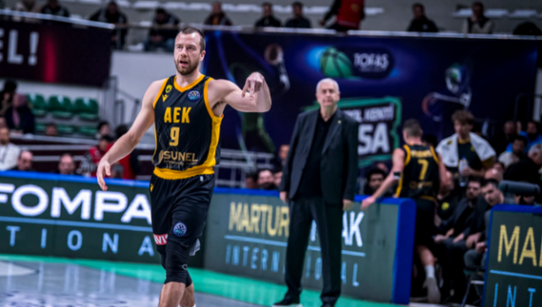 Skelbiama, ar AEK komandos ateities planuose yra L. Lekavičius