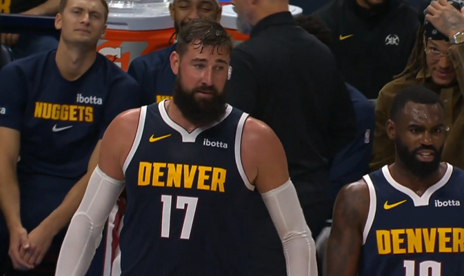 J. Valančiūnas sužaidė sezono rungtynes (M. Buzelis patyrė traumą)