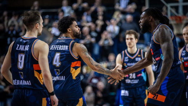 Amerikietis gynėjas lieka „Nevėžyje“