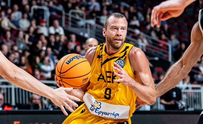 Finalo ketvertas – be šeimininkų: AEK eliminavo „Joventut“