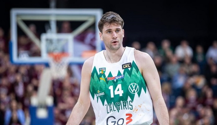 D. Sleva – apie Paryžiuje sutiktą S. Francisco ir lietuvišką kavą (VIDEO)