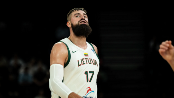 J. Valančiūnas domina vis daugiau komandų iš Eurolygos