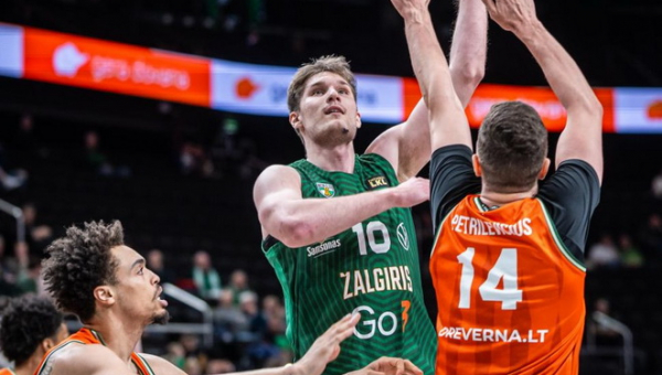 „Gargždai“ privertė „Žalgirį“ paprakaituoti dėl eilinės pergalės