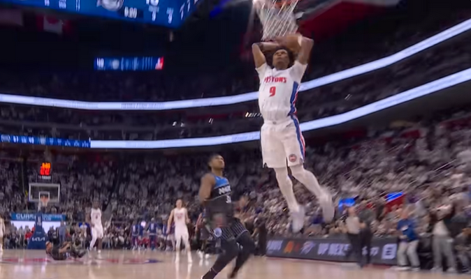 Praėjusios nakties efektingiausių NBA epizodų dešimtukas (VIDEO)
