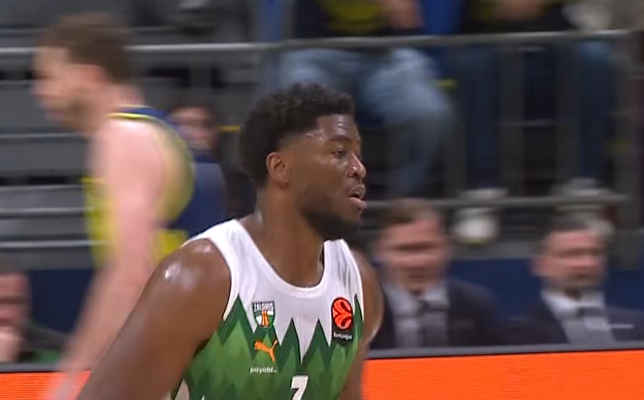Išvyskite: įspūdingiausi antrųjų Eurolygos ketvirtfinalio rungtynių epizodai (VIDEO)
