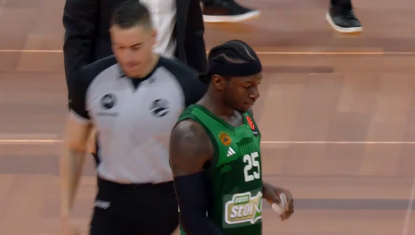 „Valencia“ pranoko „Panathinaikos“ ir išlygino serijos rezultatą