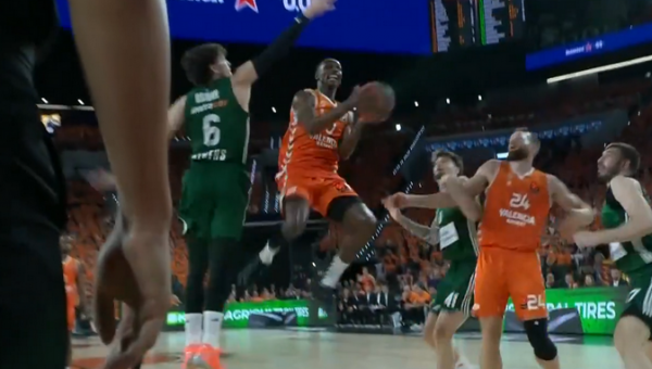 „Valencia“ įveikė „Panathinaikos“ ir žengė į Eurolygos finalo ketvertą