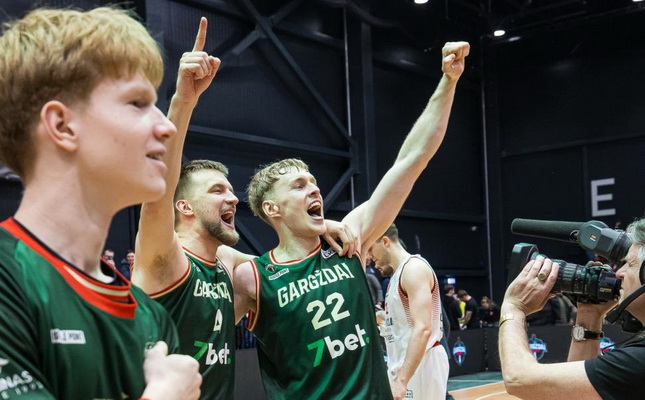 „Pirmas kėlinys“: lygos debiutantų komandos „klijais“ tapęs L. Vaištaras