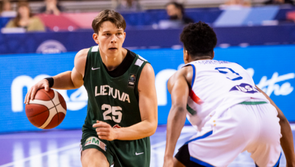 Į NCAA kelsis ir M. Laurenčikas