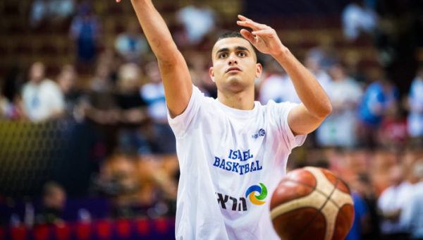Y. Madaras už įspūdingus pinigus kelsis į NCAA