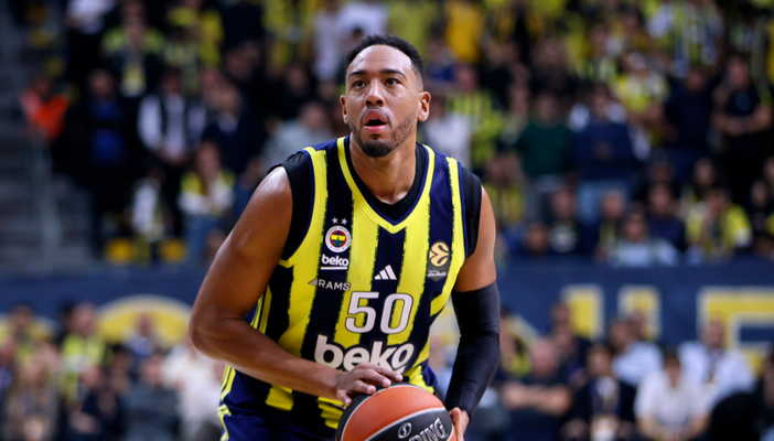 „Fenerbahče“ gretas paliks trys žaidėjai