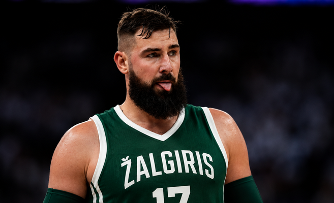 JAV spauda: „Nuggets“ turi sprendimą dėl J. Valančiūno ateities
