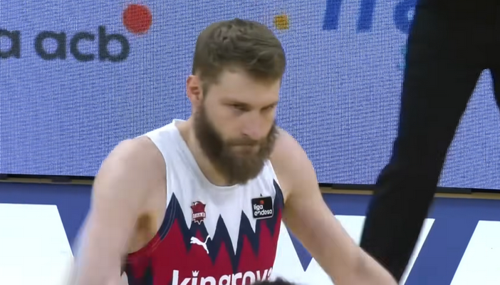 Oficialu: G. Radzevičius palieka „Baskonia“ gretas