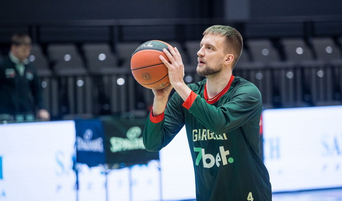 K. Giedraitis lieka „Gargžduose“