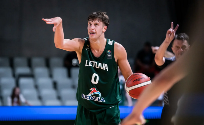 20-mečių rinktinė Europos čempionatą pradėjo užtikrinta pergale prieš Latviją