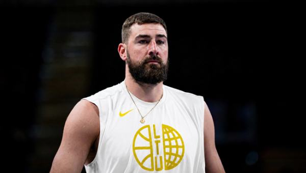 Pavyzdys: J. Valančiūnas dėl „Žalgirio“ atsisakė įspūdingo „Panathinaikos“ pasiūlymo