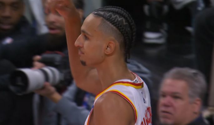 NBA mainuose komandą pakeitė pirmasis šaukimas