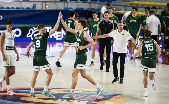 U18 Lietuvos rinktinė tik po atkaklios kovos nusileido Slovėnijos bendraamžiams