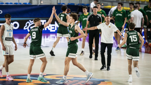 U18 Lietuvos rinktinė tik po atkaklios kovos nusileido Slovėnijos bendraamžiams