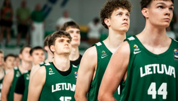Estams pralaimėję 18-mečiai čempionatą baigs kova dėl 11 vietos
