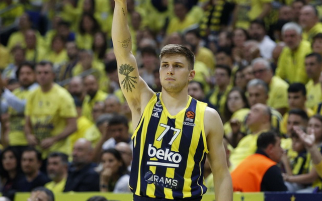 N. Sestina keliasi į ASVEL