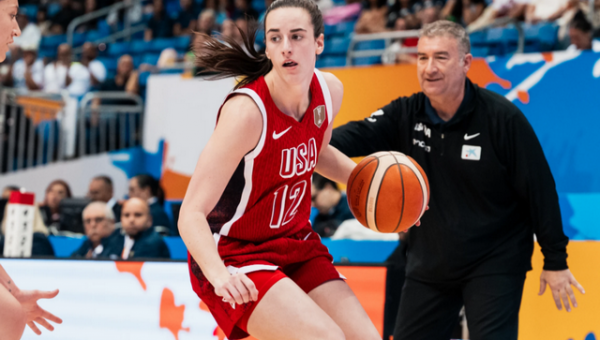 Atletė, keičianti moterų krepšinio pasaulio taisykles: pažintis su C. Clark