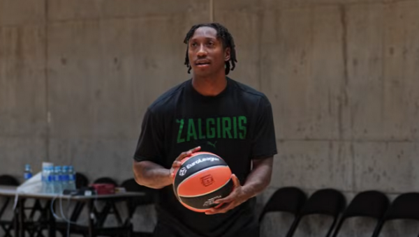 Skelbiama, ar „Žalgiris“ ieškos pamainos traumuotam S. Lee