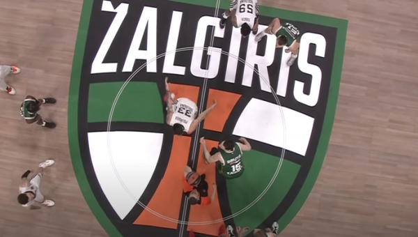 „Žalgirio“ jaunimo sistemą papildė D. Lavrinovičius