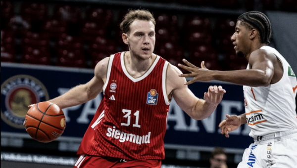 R. Jokubaitis debiutavo Vokietijos lygoje, o „Bayern“ sutriuškino Brose Baskets“
