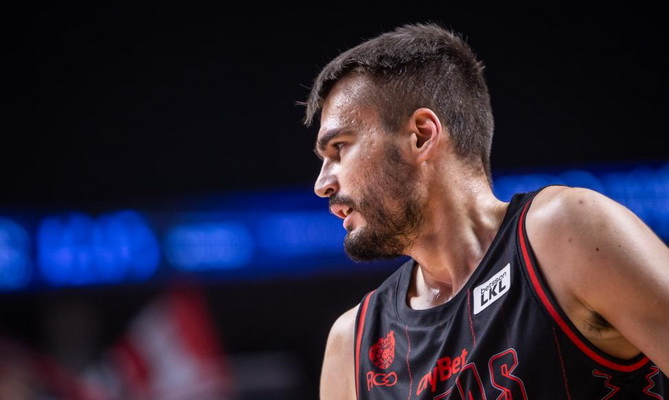 „Rytas“ laimėjo dramatišką kovą prieš „Neptūną“