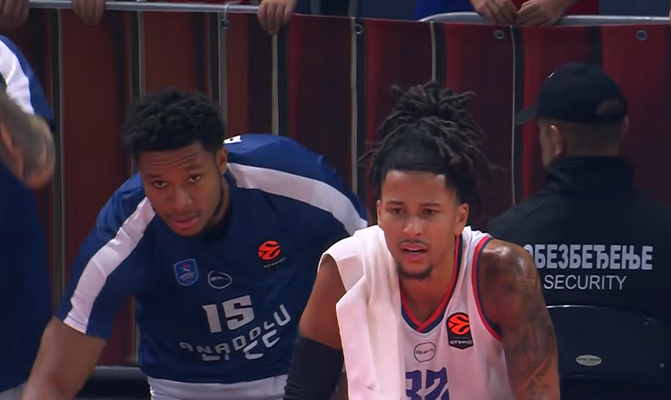Kitą savaitę Kaune viešėsiantis „Anadolu Efes“ iškovojo nelengvą pergalę