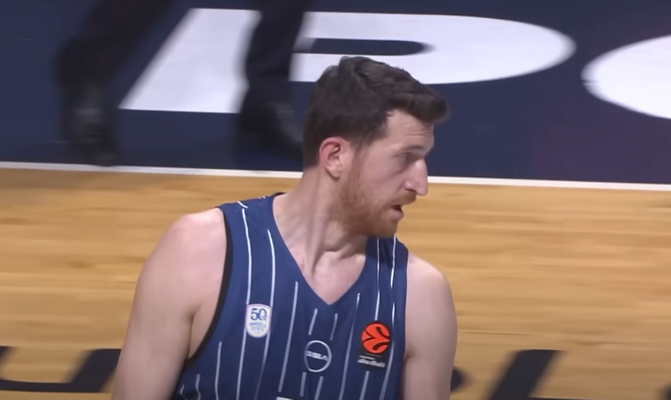 Po pergalės Kaune „Anadolu Efes“ dramatiškai krito Turkijoje