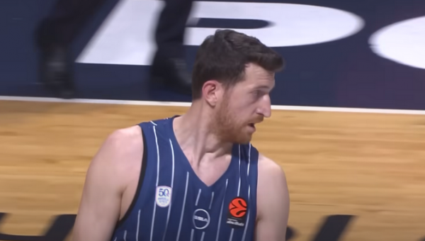 Po pergalės Kaune „Anadolu Efes“ dramatiškai krito Turkijoje