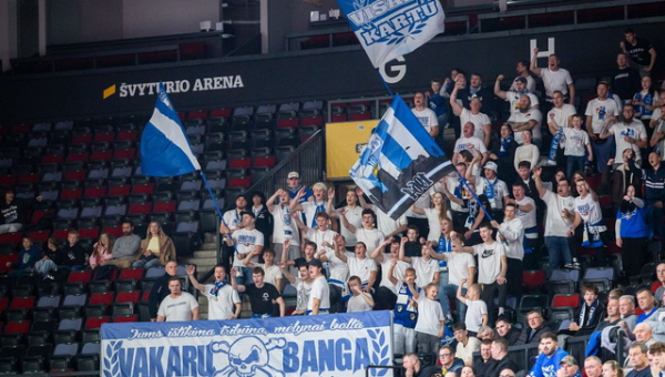 „Vakarų Banga“ paskelbė boikotą: po pirmo kėlinio paliko areną