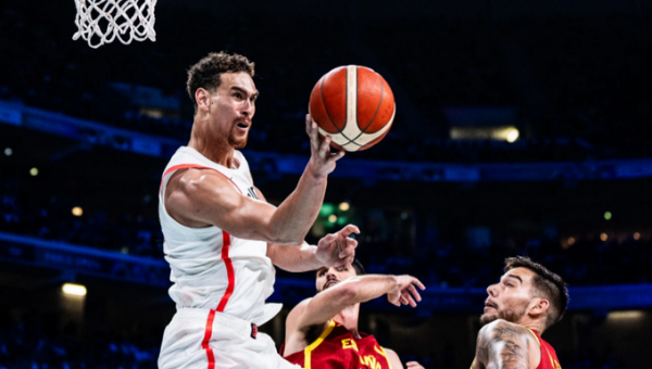 Oficialu: „Fenerbahče“ gretas papildė ilgametis NBA aukštaūgis